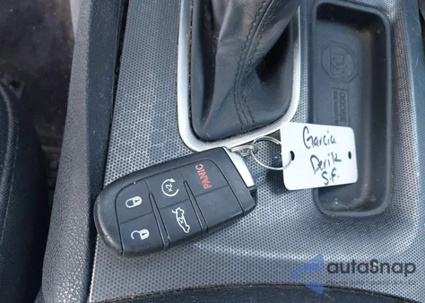 2018 Dodge Charger Sxt Plus Rwd z USA, uszkodzony, nr VIN 2C3CDXHG5JH238410